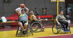 Foto de la galería: Exitoso torneo de básquetbol adaptado en Posadas