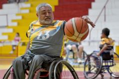 Foto de la galería: Exitoso torneo de básquetbol adaptado en Posadas