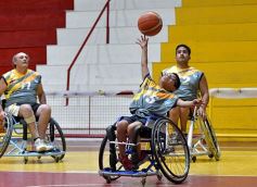 Foto de la galería: Exitoso torneo de básquetbol adaptado en Posadas