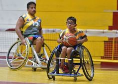 Foto de la galería: Exitoso torneo de básquetbol adaptado en Posadas