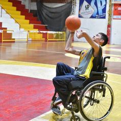 Foto de la galería: Exitoso torneo de básquetbol adaptado en Posadas