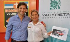 Sixto Fotografías. Sociedad. Yacyretá  EBY - La EBY remodela edificios en Candelaria y Garupá