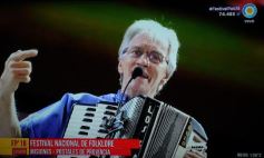 Sixto Fotografías. Sociedad. Varios - Artistas misioneros en Cosquín: embajadores de lujo