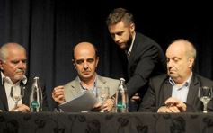 Sixto Fotografías. Sociedad. Anuncios del Gobierno Pcial. - Los partidos del Mundial de Rusia se verán por Canal 12