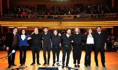 Sixto Fotografías. Sociedad. Teatro Lírico - Emoción y talento: el Chango Spasiuk presentó su nuevo disco en el Teatro Lírico