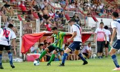 Sixto Fotografías. Deportes. Liga Posadeña A - Guaraní y La Picada no se sacaron ventajas