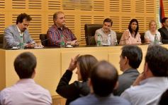 Foto de la galería: Rovira recibió a referentes de la Fundación Lasalle