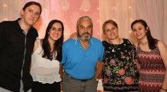 Foto de la galería: Año Nuevo: distintas familias se reunieron para recibir al 2019 en Armando Lío