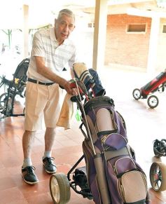 Foto de la galería: El semillero de golf de Tacurú cerró el año con un asado