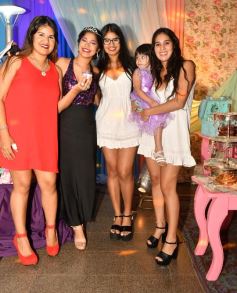 Foto de la galería: Los 15 años de Rosita Portes: inolvidable!!!!