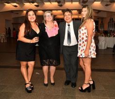 Foto de la galería: Dana festejó los 15 rodeada de la buena onda de sus seres queridos