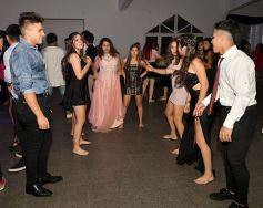Foto de la galería: Dana festejó los 15 rodeada de la buena onda de sus seres queridos