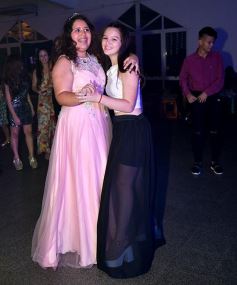 Foto de la galería: Dana festejó los 15 rodeada de la buena onda de sus seres queridos