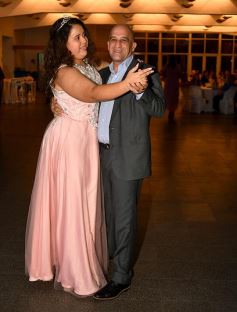 Foto de la galería: Dana festejó los 15 rodeada de la buena onda de sus seres queridos