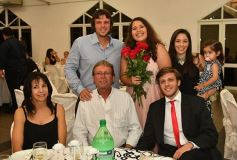 Foto de la galería: Dana festejó los 15 rodeada de la buena onda de sus seres queridos