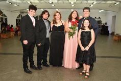 Foto de la galería: Dana festejó los 15 rodeada de la buena onda de sus seres queridos