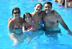 Foto de la galería: Domingo en la pileta del Club IPLyC