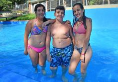 Foto de la galería: Domingo en la pileta del Club IPLyC