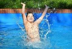 Foto de la galería: Domingo en la pileta del Club IPLyC