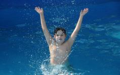 Foto de la galería: Domingo en la pileta del Club IPLyC