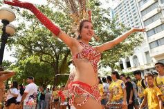 Foto de la galería: Calentando motores: lanzaron los Carnavales Misioneros en la plaza 9 de Julio