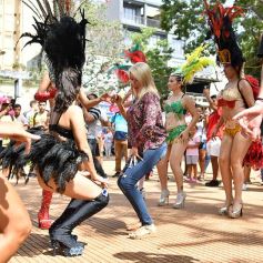 Foto de la galería: Calentando motores: lanzaron los Carnavales Misioneros en la plaza 9 de Julio