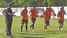 Foto de la galería: Con golazo de Bruno, Sporting derrotó a Guaraní