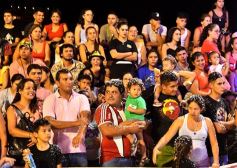 Foto de la galería: Carnavales posadeños: más de 40 mil personas disfrutaron en el cuarto tramo de la Costanera