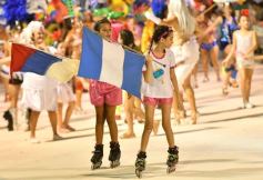 Foto de la galería: Carnavales posadeños: más de 40 mil personas disfrutaron en el cuarto tramo de la Costanera