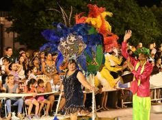 Foto de la galería: Carnavales posadeños: más de 40 mil personas disfrutaron en el cuarto tramo de la Costanera