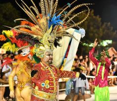 Foto de la galería: Carnavales posadeños: más de 40 mil personas disfrutaron en el cuarto tramo de la Costanera