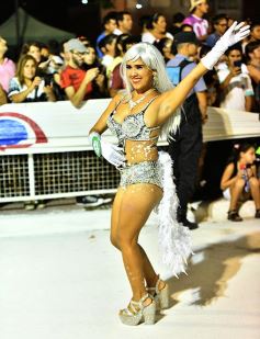 Foto de la galería: Carnavales posadeños: más de 40 mil personas disfrutaron en el cuarto tramo de la Costanera