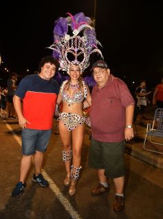 Foto de la galería: Carnavales posadeños: más de 40 mil personas disfrutaron en el cuarto tramo de la Costanera