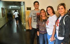 Foto de la galería: Con eje en el protagonismo de la mujer, artistas misioneras exponen obras en la Legislatura