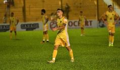 Foto de la galería: Dolorosa caída de Crucero ante Juventud Antoniana