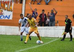 Foto de la galería: Dolorosa caída de Crucero ante Juventud Antoniana