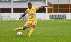 Foto de la galería: Dolorosa caída de Crucero ante Juventud Antoniana