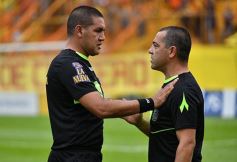 Foto de la galería: Dolorosa caída de Crucero ante Juventud Antoniana