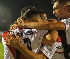 Foto de la galería: Guaraní demolió a Deportivo Jardín y es puntero en su grupo del Regional Amateur