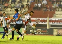 Foto de la galería: Guaraní demolió a Deportivo Jardín y es puntero en su grupo del Regional Amateur