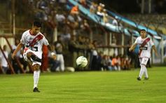 Foto de la galería: Guaraní demolió a Deportivo Jardín y es puntero en su grupo del Regional Amateur