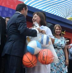 Foto de la galería: Postales del acto central de inicio lectivo en Misiones