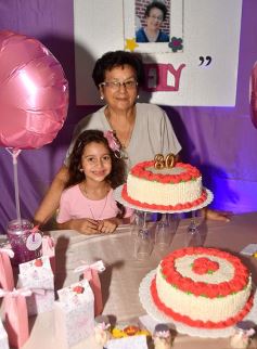 Foto de la galería: El cumple de Doña Nelly Almirón