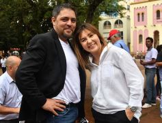 Foto de la galería: El Frente Popular Agrario y Social presentó a sus referentes en la plaza 9 de Julio