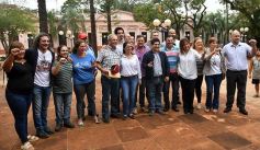 Foto de la galería: El Frente Popular Agrario y Social presentó a sus referentes en la plaza 9 de Julio