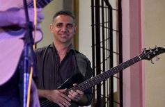 Foto de la galería: Una multitud acompañó la “Serenata a San José”