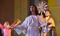 Foto de la galería: Una multitud acompañó la “Serenata a San José”