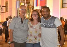 Foto de la galería: Una multitud acompañó la “Serenata a San José”