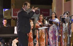 Foto de la galería: Una multitud acompañó la “Serenata a San José”