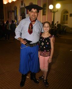 Foto de la galería: Una multitud acompañó la “Serenata a San José”